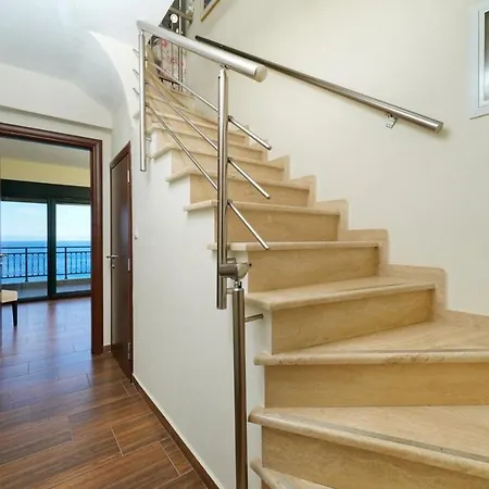 Grand Sea View 別荘