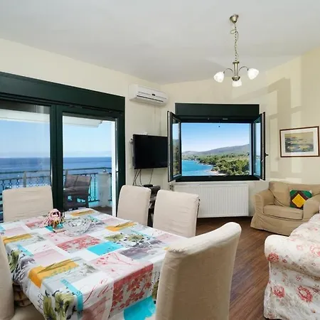 Semesterbostad Grand Sea View Kallirákhi